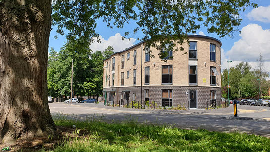 Architecture With Curves At Garnet House